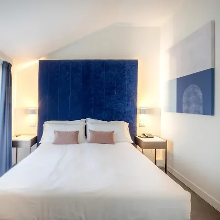 Garden Sea Wellness & 4 Stelle Superior 4* קאורלה