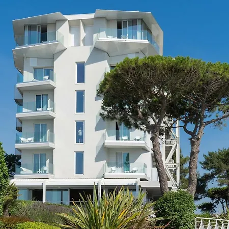 Garden Sea Wellness & 4 Stelle Superior Hotel 4*