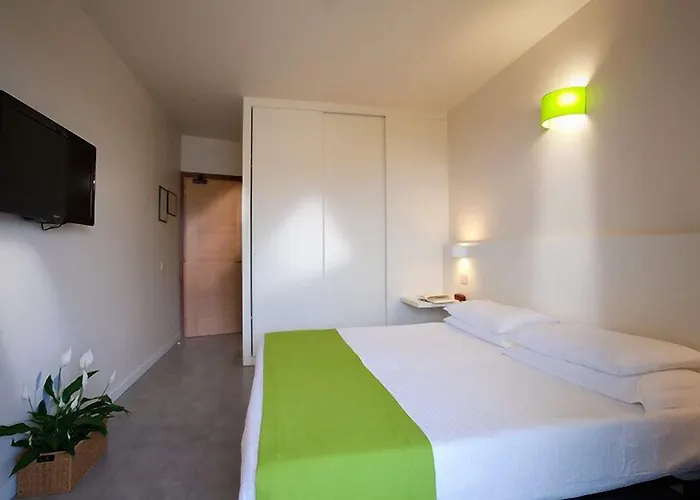 מלון Garden Sea Wellness & 4 Stelle Superior קאורלה